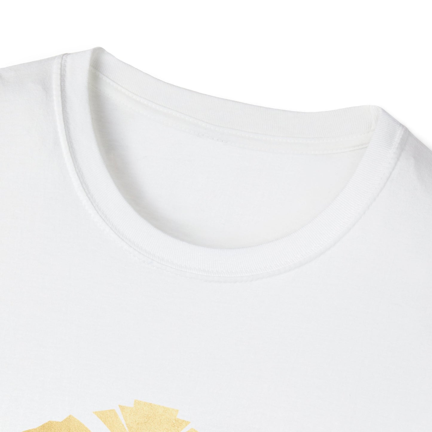 MAGA Gold Lion T‑Shirt — Bold Patriotic Crest Tee