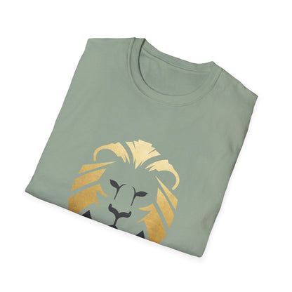 MAGA Gold Lion T‑Shirt — Bold Patriotic Crest Tee