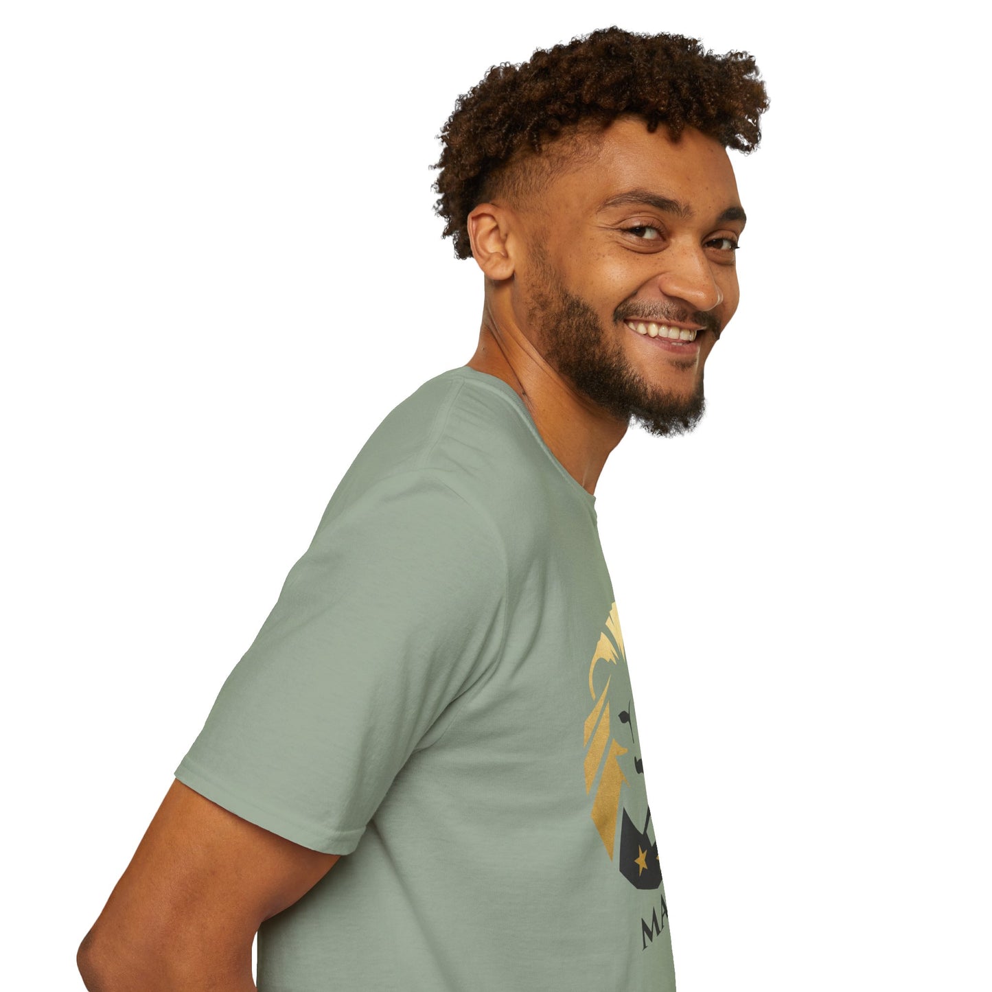MAGA Gold Lion T‑Shirt — Bold Patriotic Crest Tee
