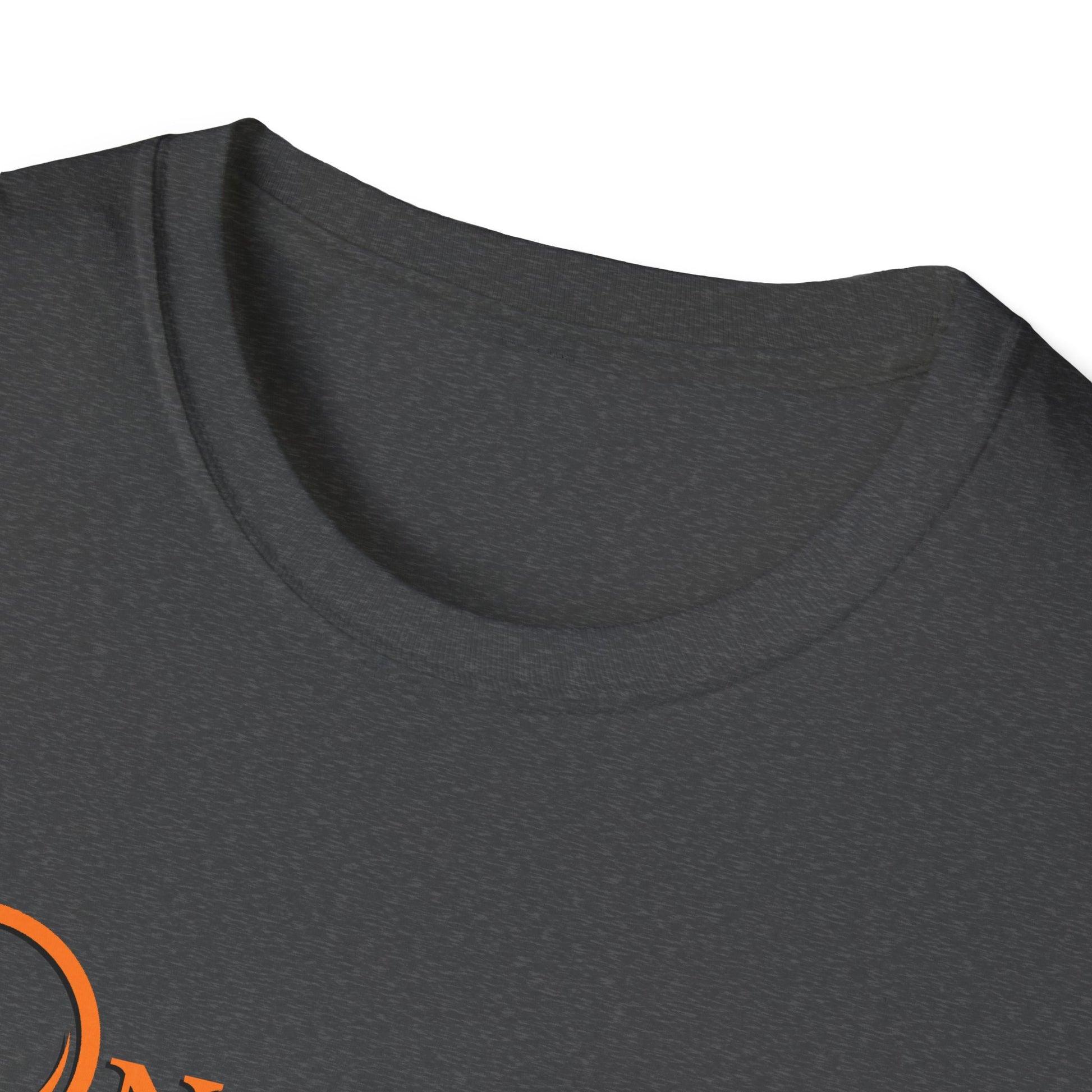 QNotables Logo Vintage Magnifying Glass T-Shirt image 2