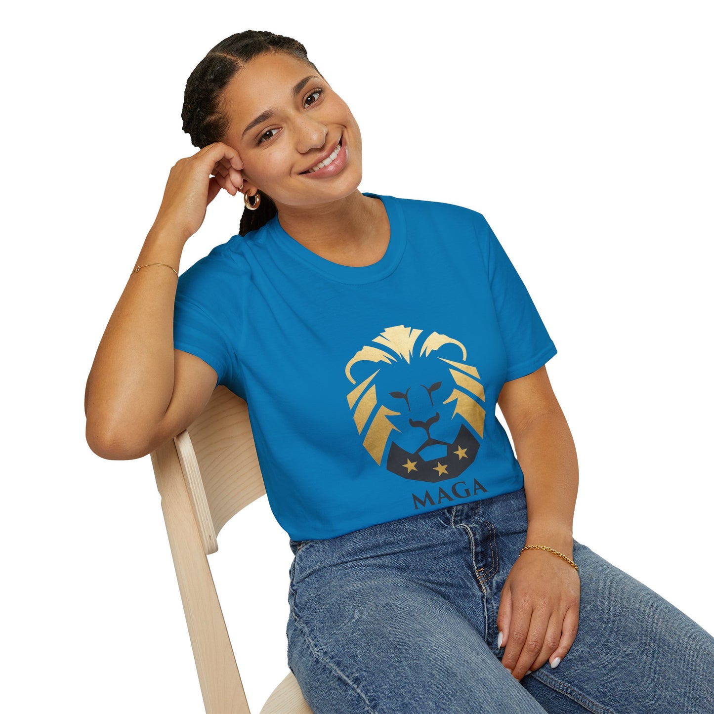 MAGA Gold Lion T‑Shirt — Bold Patriotic Crest Tee